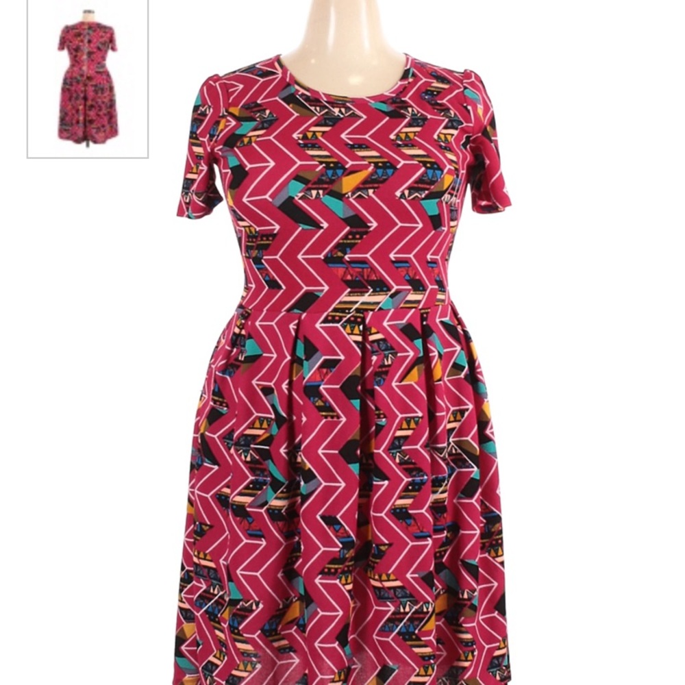 LuLaRoe Amelia chevron Dress